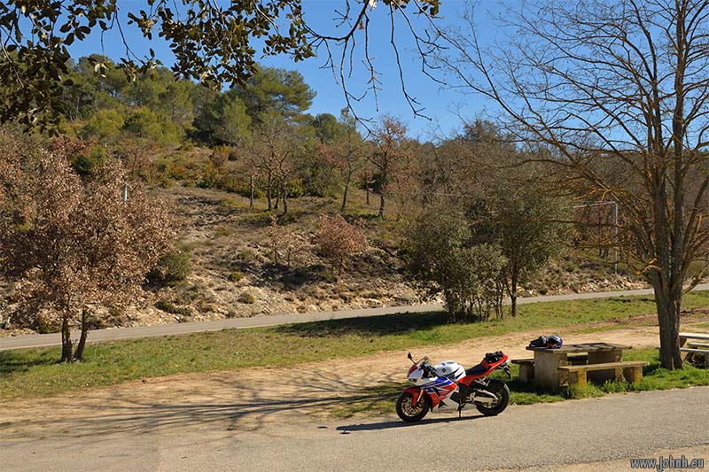 Riding my CBR600RR in Provence