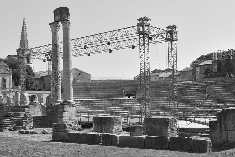 Arles
