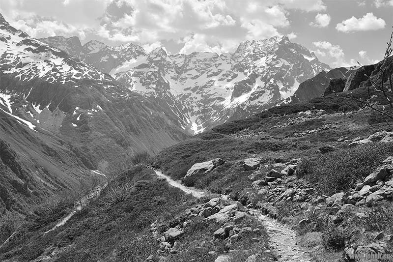 the Cirque glacière du Gioberney, Valgaudemar, Écrins